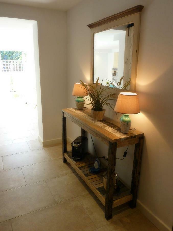 Villa Breeze Boutique Guest Rooms, Marbella Sitio de Calahonda 外观 照片