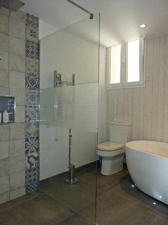 Villa Breeze Boutique Guest Rooms, Marbella Sitio de Calahonda 外观 照片
