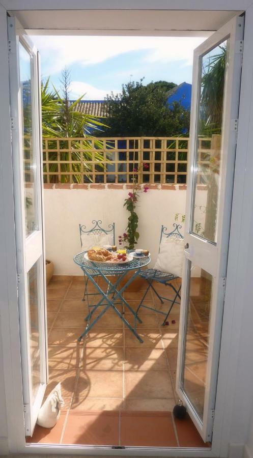 Villa Breeze Boutique Guest Rooms, Marbella Sitio de Calahonda 外观 照片