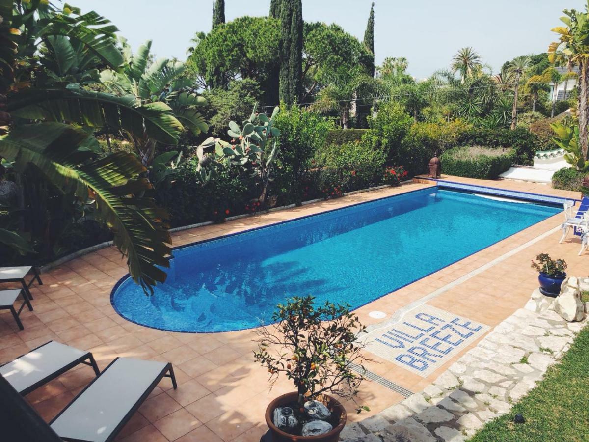 Villa Breeze Boutique Guest Rooms, Marbella Sitio de Calahonda 外观 照片